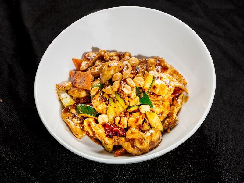 C1. Kung Pao Chicken( Spicy)