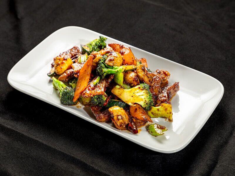 C7. Spicy Korean Chicken (Spicy)