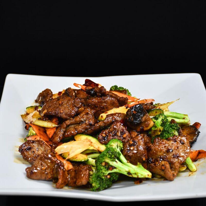 B9. Spicy Korean Beef (Spicy)